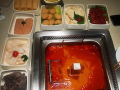 -海底捞火锅鲜切牛肉主题店(长寿路店)