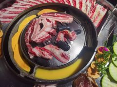 -哈哈碳都·牛肋条无限自助烤肉(宝龙店)
