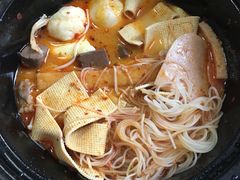 -小蛮椒麻辣烫·麻辣拌(青浦宝龙店)