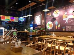 大堂-车沾巷·重庆老味豌杂面