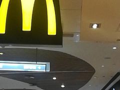 门面-麦当劳(东吴广场银泰城店)
