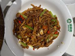 -绿草地·湘菜(7mall店)