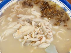 -明呈黄鱼面馆(斜土路店)