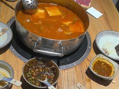 -野山舂·贵州现舂酸汤牛肉(东山店)
