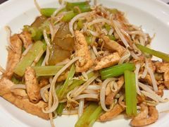 -闫府私房菜·老字号(恒隆店)