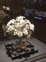 -北京七彩云南翡翠珠宝旗舰店(月坛店)