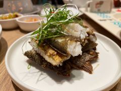 咸香酥脆黄花鱼-莆田餐厅PUTIEN(万象天地店)