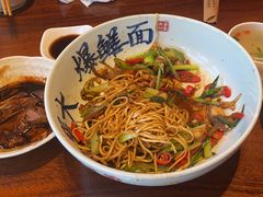 -李犟大爆鳝面·手工蟹黄包(湖滨西湖店)