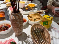 -海底捞火锅(长宁路龙之梦店)