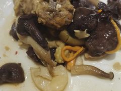 -菌之家·专业纯野生菌火锅·特色炒菌