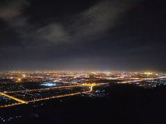 -鬼笑石后山停车场