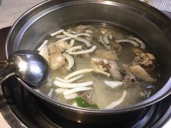 -狐狸爱上椰子鸡(滨江星光大道店)