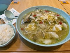 -酸小七(国华广场店)