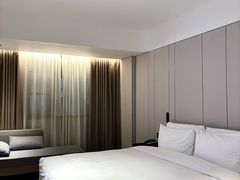 -成都太古里春熙路地铁站亚朵X酒店