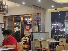 大堂-川湘阁(云创1986青年小镇店)