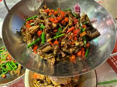 田鸡炒鳝鱼-文和友老长沙龙虾馆(化龙池店)