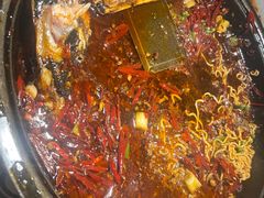 -吞鱼兽麻辣烤鱼(万达店)