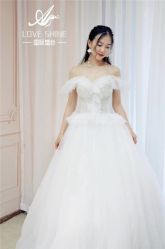 -LOVE SHINE婚纱·红鼎庄龙凤褂·妈妈装定制
