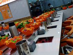 -亿富盛餐饮旋转小火锅(乐客城店)