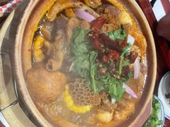 -沙胆彪炭炉牛杂煲(上海日月光广场店)