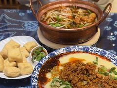 -云南李记罐罐米线饵丝小吃(汉中门金鹰店)