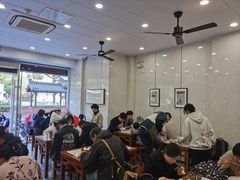 -老西白点心店