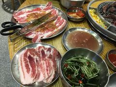 -姜虎东白丁烤肉(虹桥天地店)