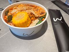 -W COLLECTIVE  DESSERT SHOP