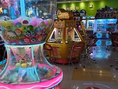 -汤姆熊欢乐世界(滨江店)