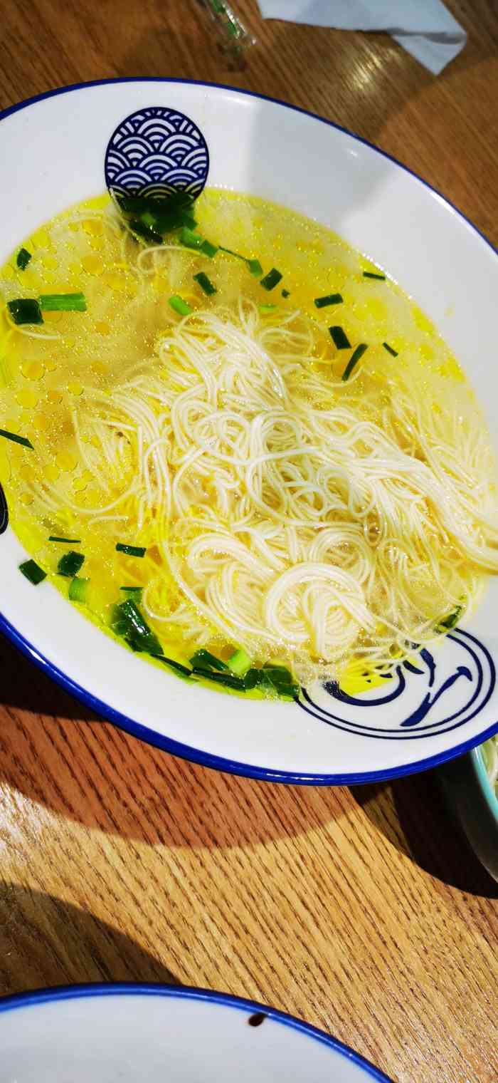新万鑫银丝面馆(惠山古镇店)-"惠山古镇评价很高的一家店,从惠山景区