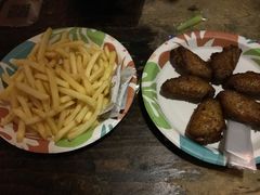 -Helens海伦司小酒馆(复旦大学店)