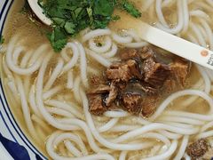 -鑫花溪牛肉米粉(印象水街都心荟店)