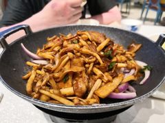 干锅茶树菇-宴秋杭州菜(锦艺城店)