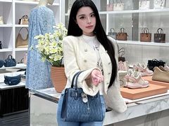 -王府井奥莱临潼小镇(临潼店)