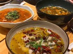 -十三式重庆江湖菜(金茂览秀城店)