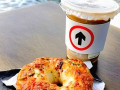 -HOT CRUSH趁热集合·现烤面包(上海环球港店)