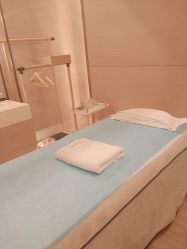 -苑苑vbeauty科技美容SPA