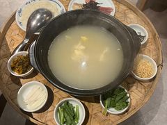 -一坐一忘云南菜(嘉里中心店)
