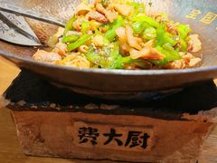 -费大厨辣椒炒肉(万家丽一店)