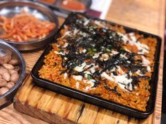 泡菜芝士炒饭-青瓦炭韩潮烤肉(花园道店)