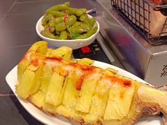 -呼伦一只牛·烧串酒场(陆家嘴店)