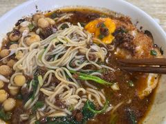 -沉香牛肉面