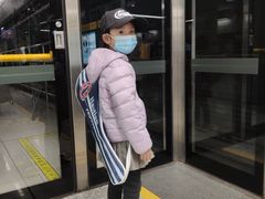 -侨飞羽毛球馆