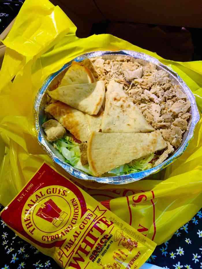 the halal guys-"我也算是吃过纽约路边摊的人啦^_^ 这家.