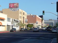 -99大华超市(罗兰岗店)