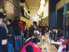 等位区-喜茶(深圳福田星河COCO Park店)
