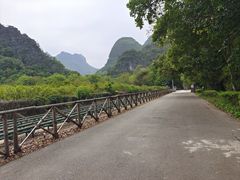 -漓江冠岩景区