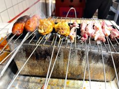 -喜悦小串丹东小黄牛海鲜烧烤大排档(民主广场店)