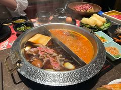 -一绪に和牛寿喜烧(罗湖益田假日店)
