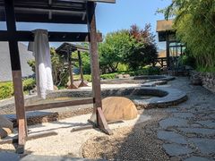 -宜兴富陶温泉